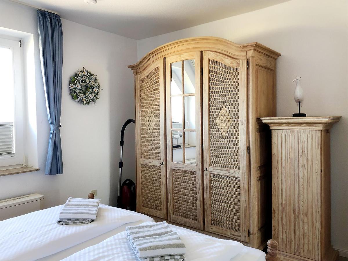 Obere Wandelbahn 15 Ferienwohnung *Obere Wandelbahn 15/19 - Achterdeck* Wittdün Buitenkant foto